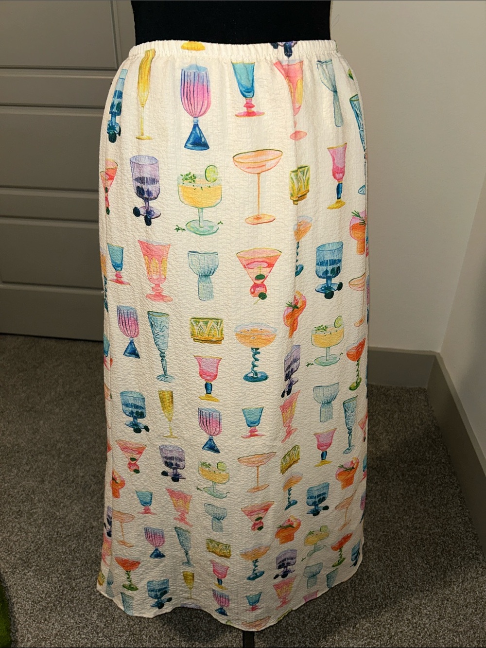 Lisa Says Gah White Maxi Skirt with Colorful Cocktail Glass Print
